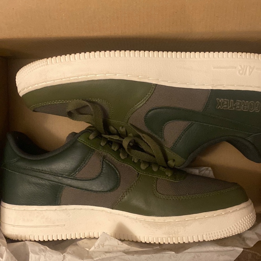 Air Force 1 07’ goretex army green